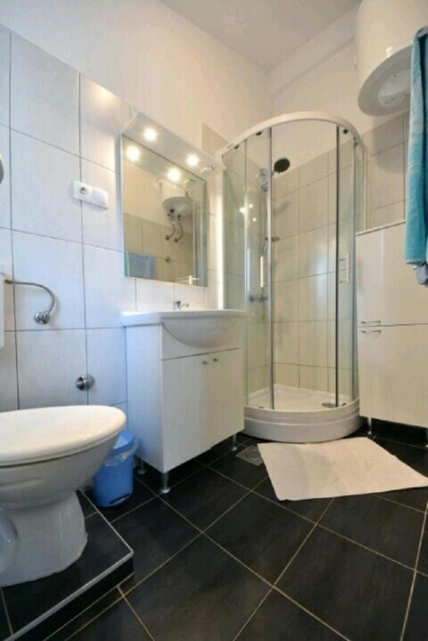 Apartman Zora Sukosan Ngoại thất bức ảnh